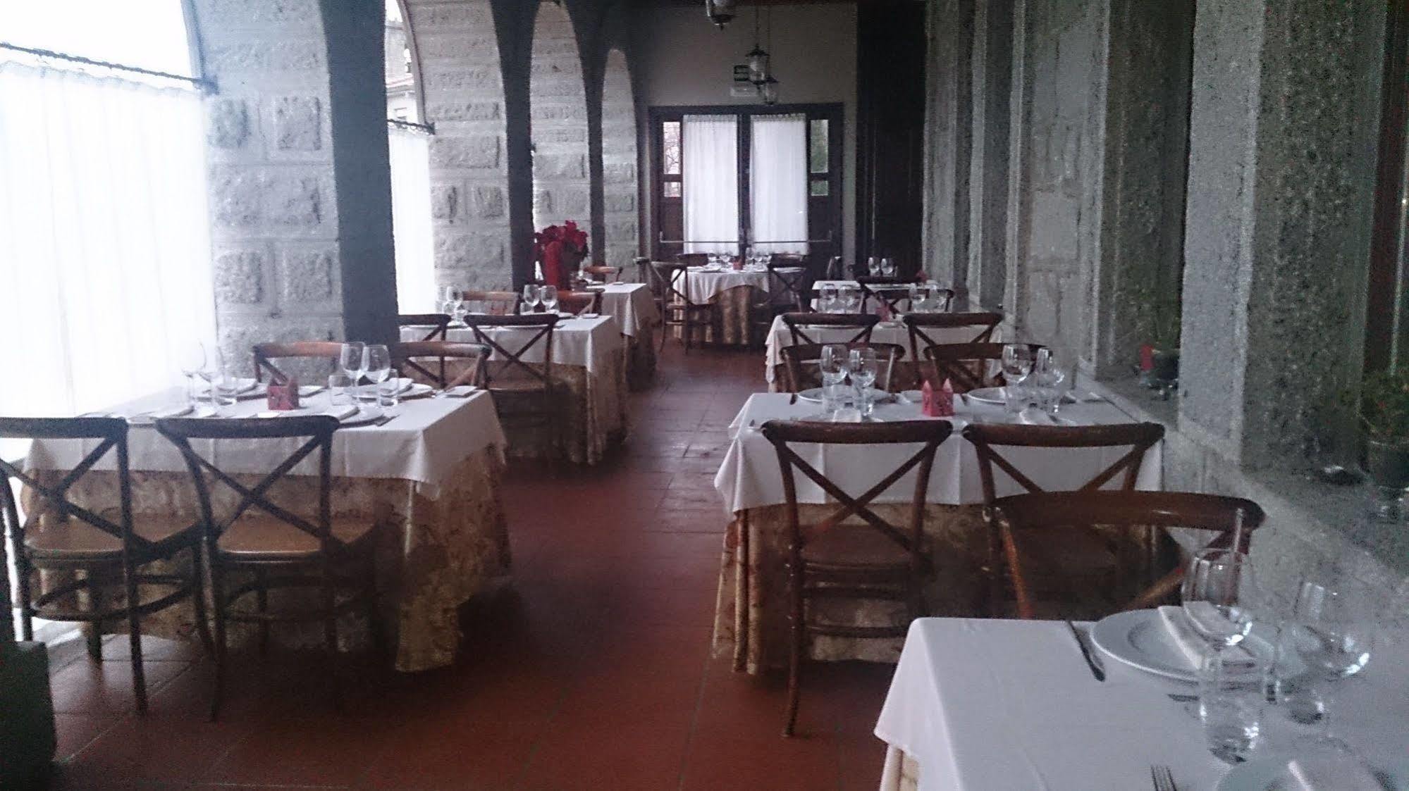 Posada Real Restaurante El Linar Del Zaire Бургоондо Екстериор снимка
